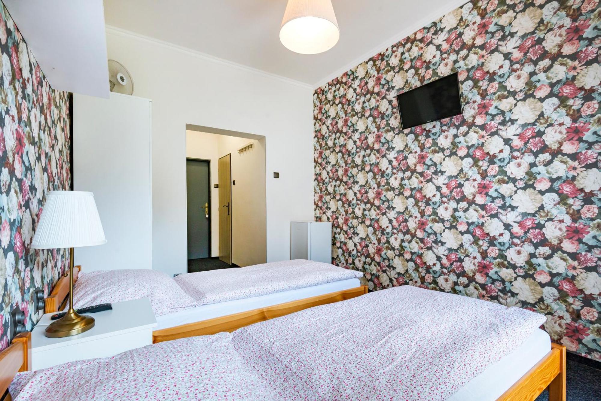 Pension U Jezu Klásterec nad Ohrí Exterior foto